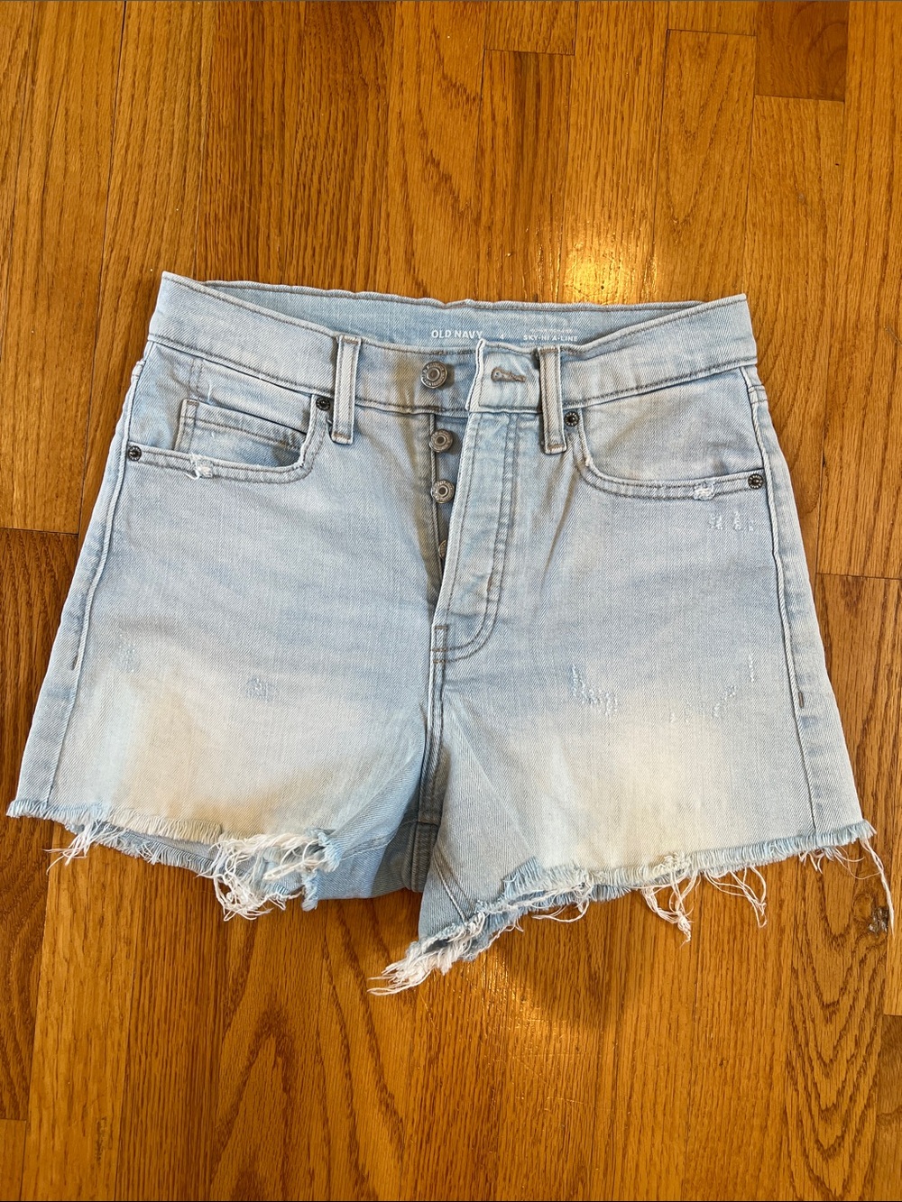 Old Navy Faded Light Blue Ombré High-Rise Buttoned Down Cutoff Denim Shorts  4